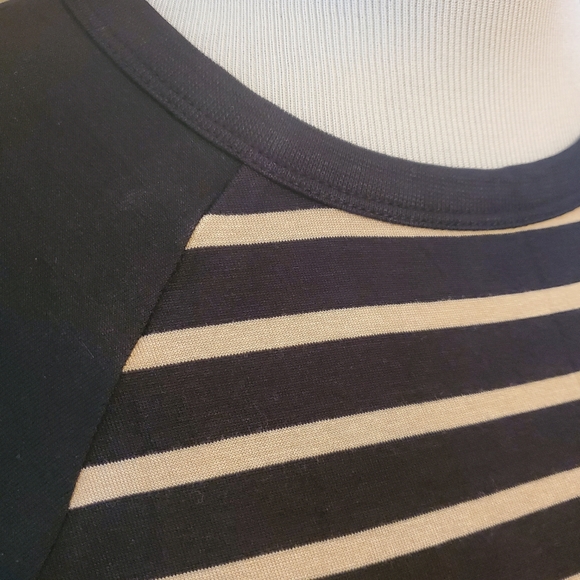 Lularoe Randy - Picture 2 of 2